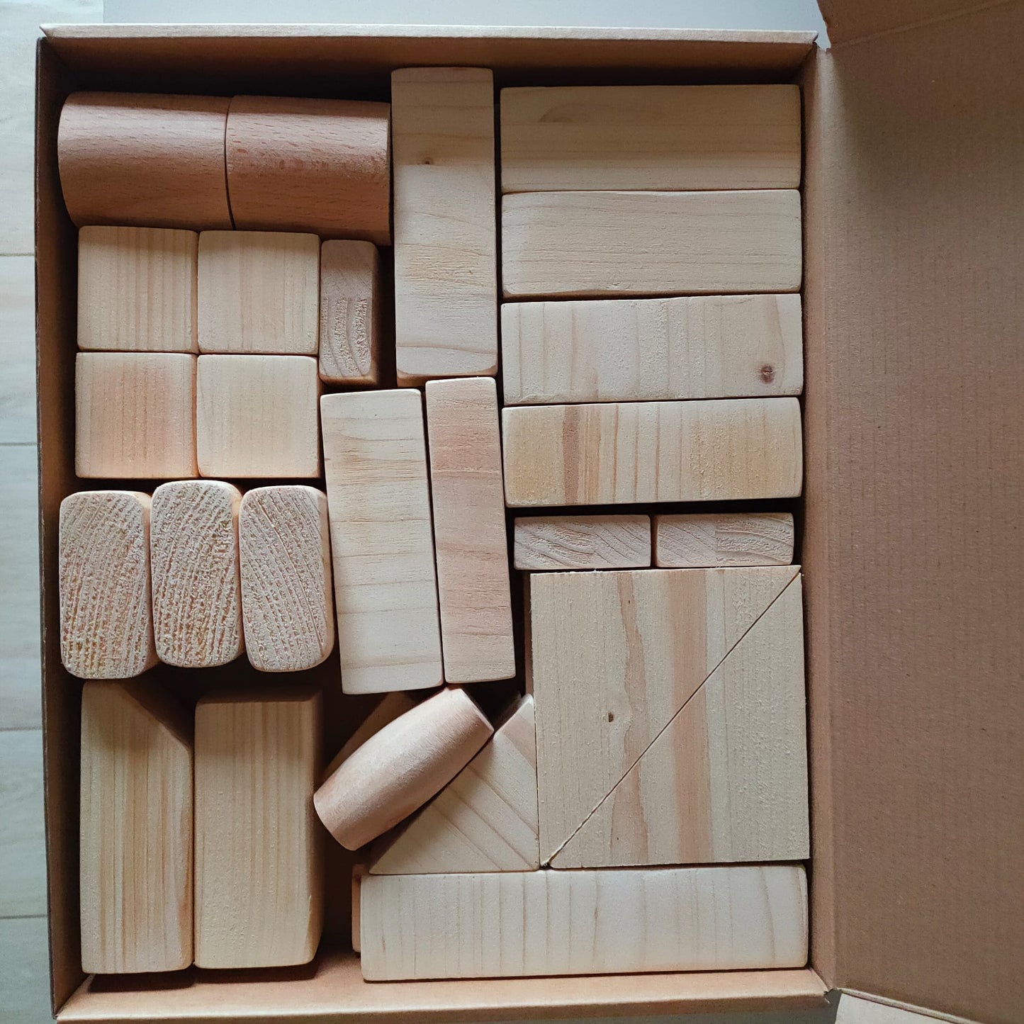 Blocchi in legno destrutturati - Mi.Ni.Mondo